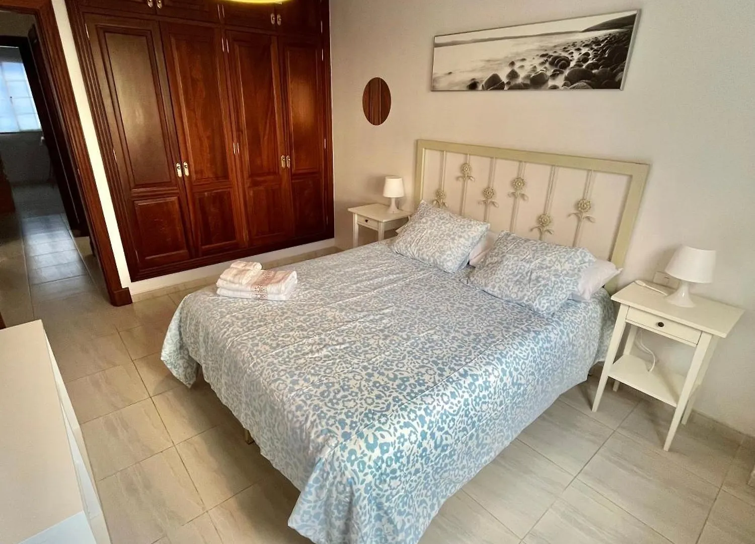 Apartamento A Pie De Playa Con Una Amplia Terraza El Puertito