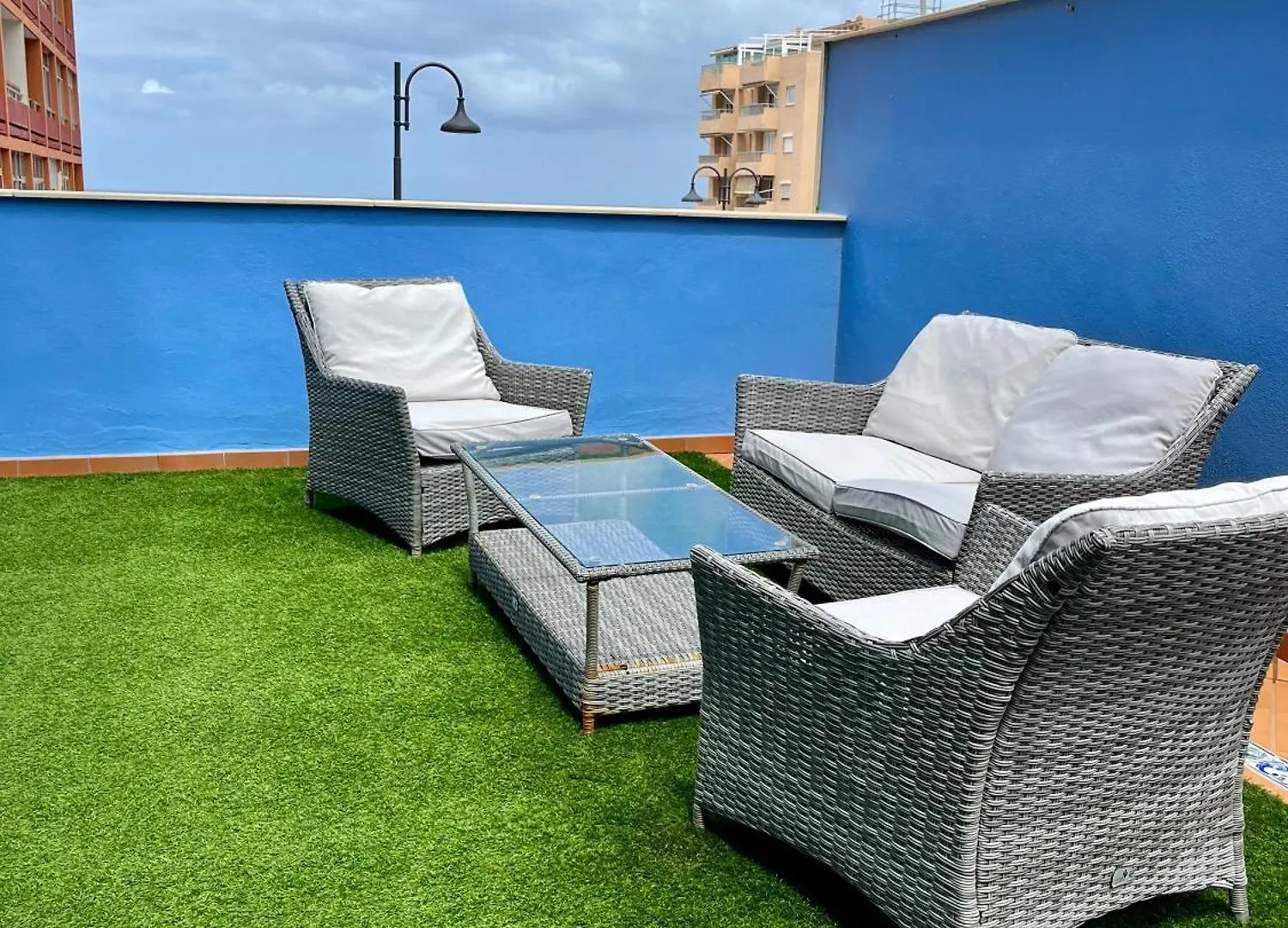 Apartamento A Pie De Playa Con Una Amplia Terraza El Puertito 0*,